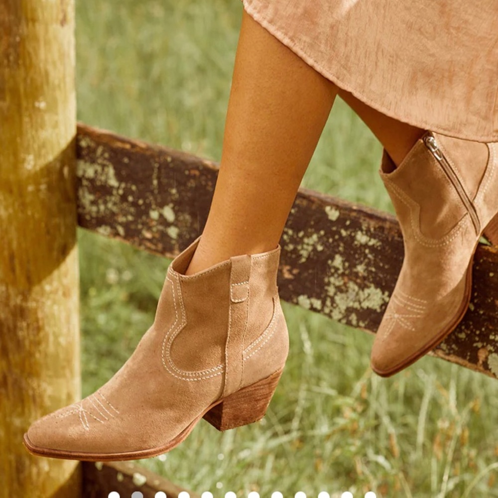 Dolce vita silma booties in truffle suede